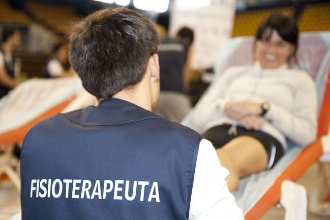 Denuncian la falta de fisioterapeutas en los centros sanitarios onubenses
