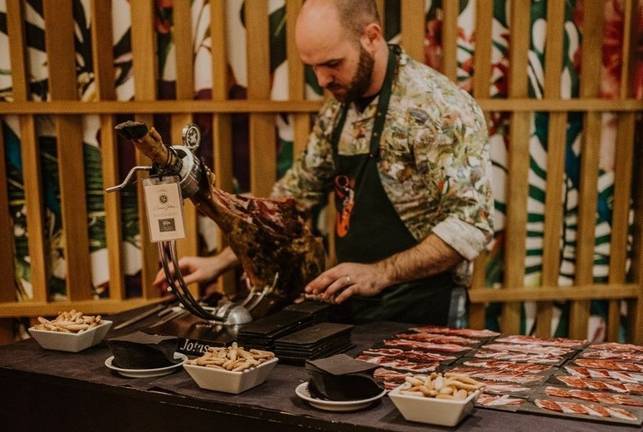 Osborne subasta sus joyas de ibérico Jabugo a beneficio de personas vulnerables