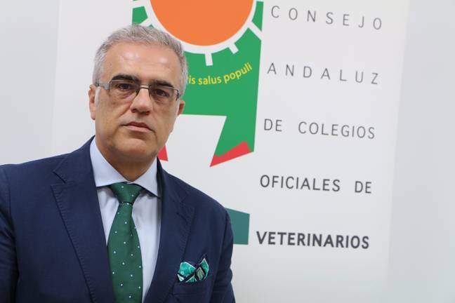 Fidel Astudillo: “No comprendemos por qué el Gobierno ha dejado de contar con los veterinarios en esta pandemia”