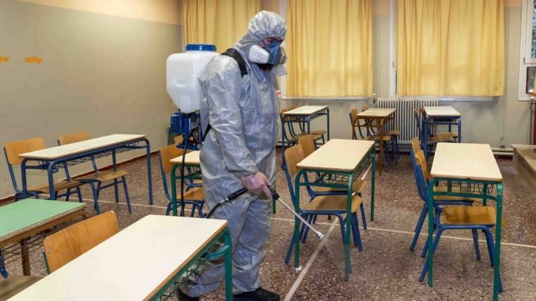 Los ayuntamientos y Marea Verde avisan: Los centros escolares están indefensos ante el coronavirus