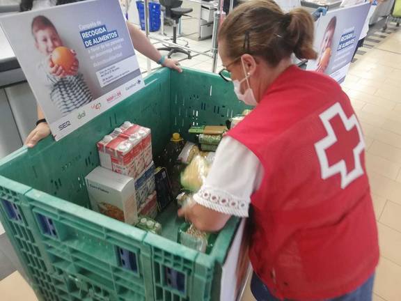 La campaña #KilosdeSolidaridad recauda 11.000 kilos de alimentos en Huelva