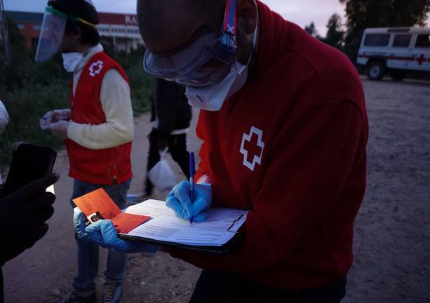 Todos los test de Covid-19 realizados hasta hoy en los asentamientos de inmigrantes dan negativo