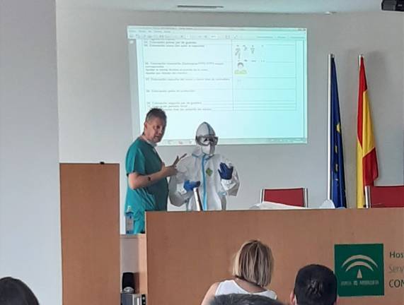 Salud confirma 90 casos más de Covid en Huelva y tres fallecimientos en un día
