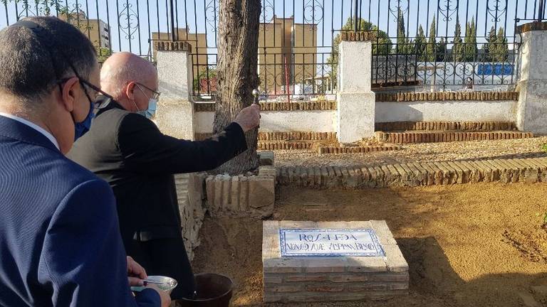 Emocionante despedida del Obispo de Huelva en La Cinta