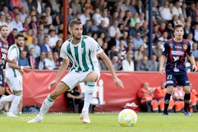 El Recreativo se refuerza con José Antonio González