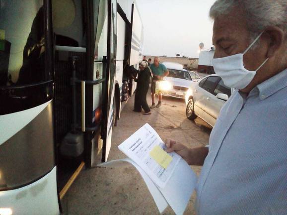 Asaja-Huelva gestiona el retorno de las trabajadoras contratadas por sus empresas asociadas