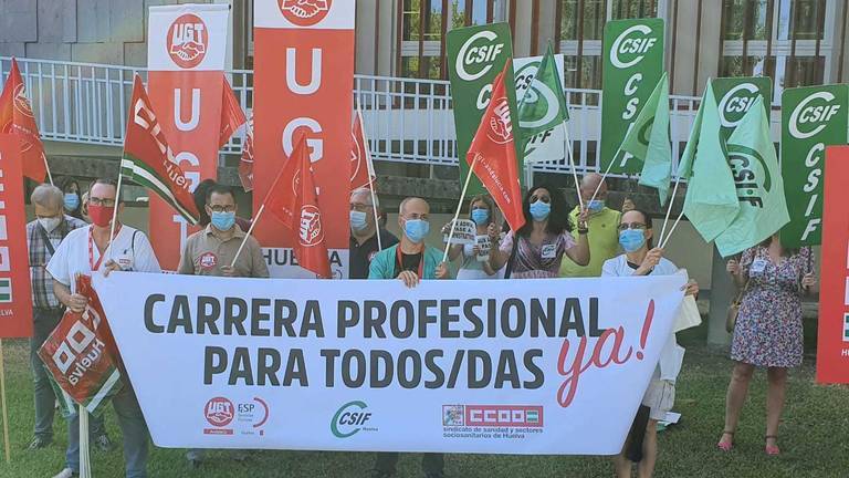 CSIF exige el reconocimiento a los sanitarios del SAS en forma de mejoras laborales