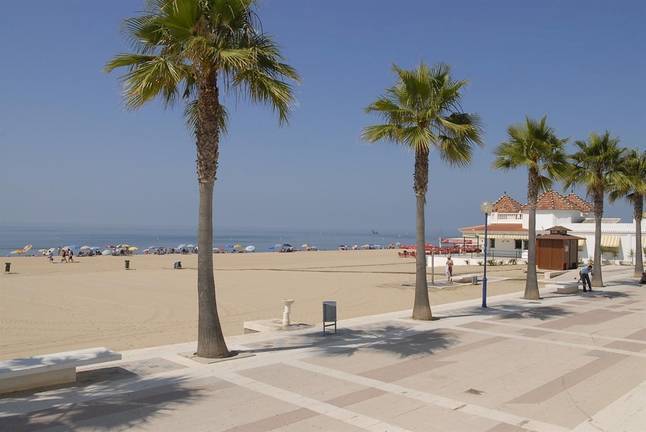 Lepe presenta su programación cultural de verano