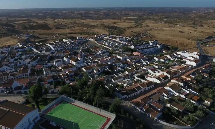 El Granado vuelve a hacerlo: con 43,4º fue ayer el punto más caluroso de España