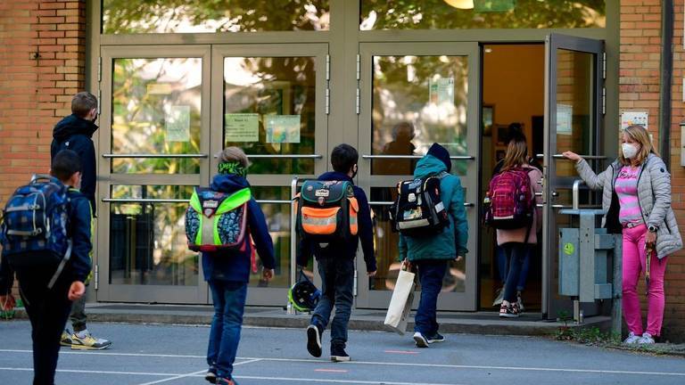 Huelva llega al final del primer trimestre sin ningún centro educativo cerrado por Covid-19