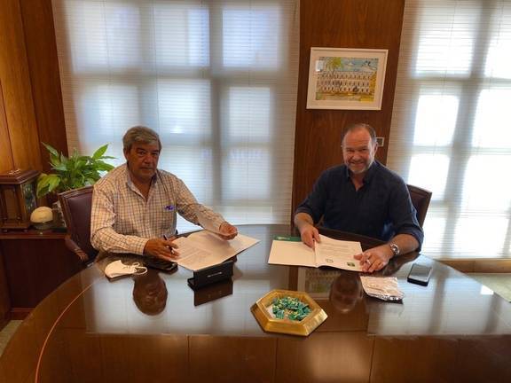 La Fundación Caja Rural del Sur respalda el crecimiento de Ovipor Sociedad Cooperativa