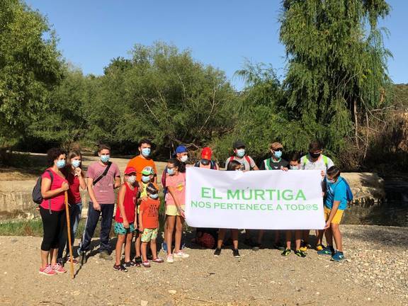 El Ayuntamiento de La Nava denuncia graves alteraciones en el cauce del río Múrtiga