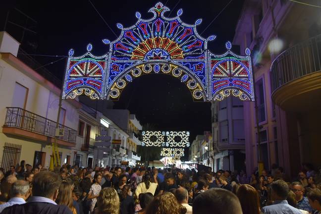 Huelva vive un 15 de agosto "atípico" sin sus ...
