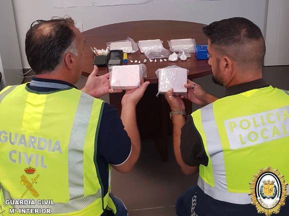 Sorpresa en Bollullos: Desmantelan una ‘tienda’ de cocaína que almacenaba 2,6 kilos para su venta