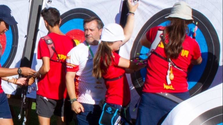 El Club Asirio de Huelva suma un tercer internacional
