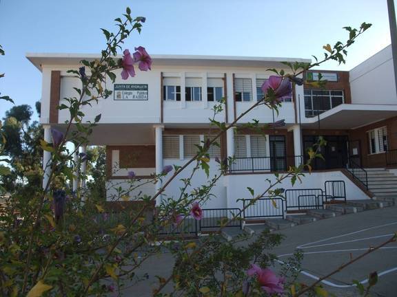 Continúa el goteo de casos en la comunidad escolar: ahora el centro La Rábida de El Campillo