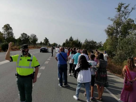 Movilizaciones contra los recortes sanitarios en Huelva: ahora en El Rocío y Matalascañas 1 Movilizaciones contra los recortes sanitarios en Huelva: ahora en El Rocío y Matalascañas