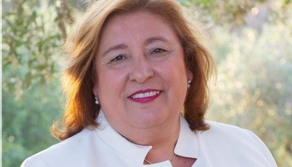 La alcaldesa de Niebla: “Ya era hora de que se diera salida a las obras del CEIP San Walabonso”