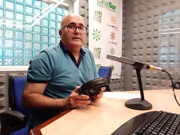 El periodista Manuel Delgado, galardonado con el Premio al Periodismo en Respiratorio