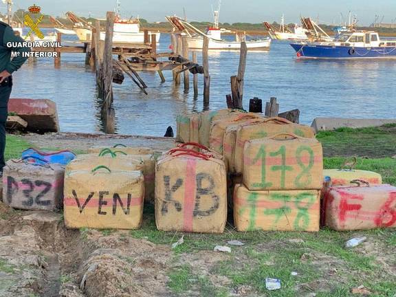 Cuatro detenidos por tráfico de drogas en una embarcación de Punta Umbría