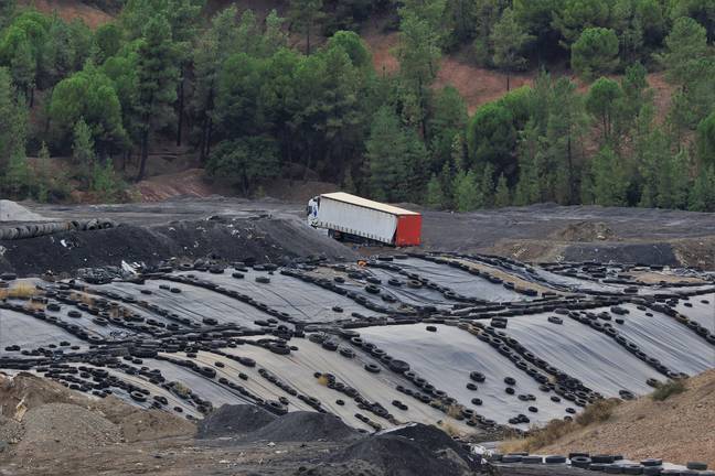 El tráfico continental de residuos tóxicos hacia Nerva refuerza la ampliación del vertedero 3 El tráfico continental de residuos tóxicos hacia Nerva refuerza la ampliación del vertedero