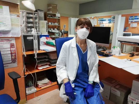 Los sanitarios del Infanta Elena decoran con ilusión su Navidad más atípica 2 Los sanitarios del Infanta Elena decoran con ilusión su Navidad más atípica