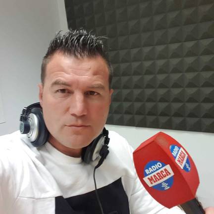 Antoñito, ‘El Romario del polígono’, piensa que “el Recreativo debe ser exigente y tener mentalidad ganadora”