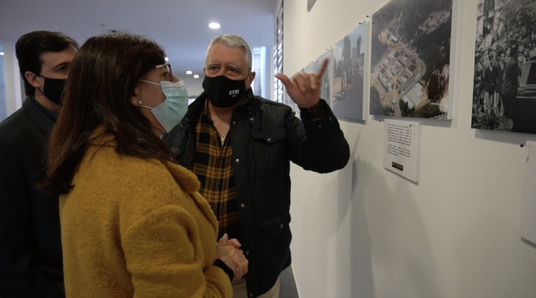 Una exposición de fotografías recorre los 50 años de la ETSI