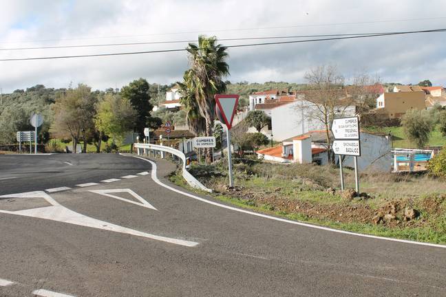 Cumbres de Enmedio, el único pueblo de los 80 de Huelva que resiste 'limpio' de coronavirus 1 Cumbres de Enmedio, el único pueblo de los 80 de Huelva que resiste 'limpio' de coronavirus