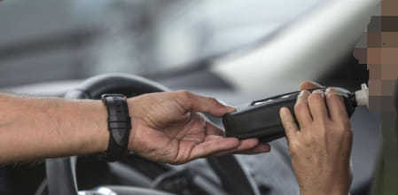 Abren diligencias contra un conductor que sextuplicaba la tasa de alcoholemia permitida en Bollullos
