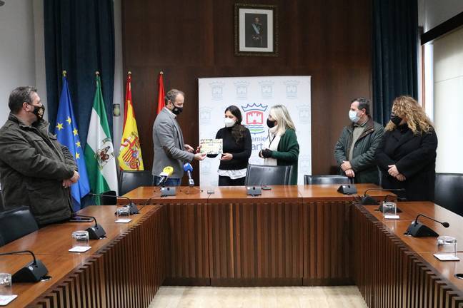 600 euros en premios para los comercios con mejores escaparates de Cartaya