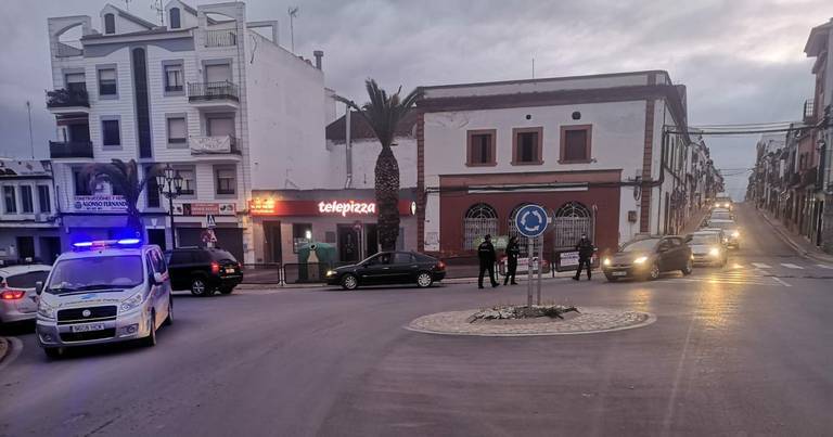 La Policía Local de Bollullos vincula el aumento de contagios Covid con reuniones ilegales