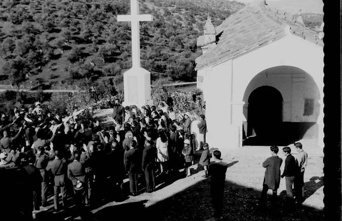 La polémica del desmantelamiento de las ‘cruces’ franquistas llega a Aroche