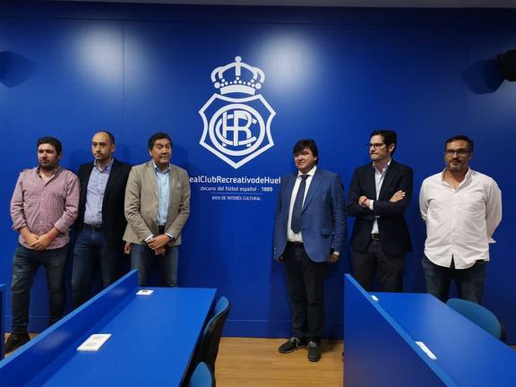 El Ayuntamiento planea un cambio en la presidencia del Recreativo