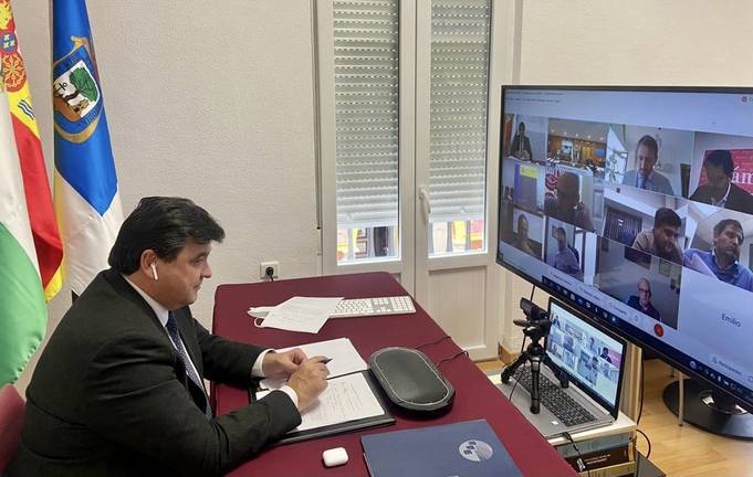 Cruz destaca la necesidad de dar “un impulso definitivo” al Corredor Atlántico