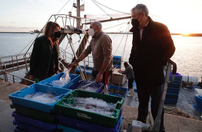 El Puerto ya cuenta con la nueva lonja en funcionamiento