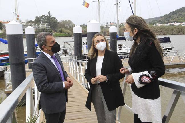 La Junta duplica el atraque del puerto de Sanlúcar de Guadiana y cede su gestión al Consistorio