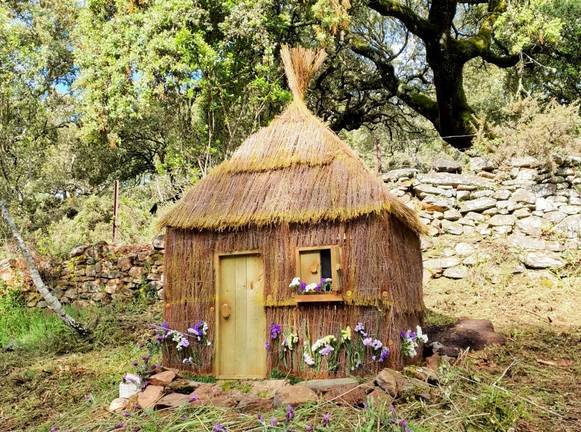 Viaje de cuento a la Sierra: De la casita del Ratón Pérez al ‘chalé’ de Los Tres Cerditos