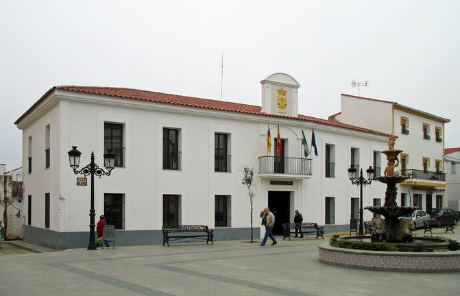 Denuncian la paralización de la bolsa de empleo en Jabugo desde hace 10 meses