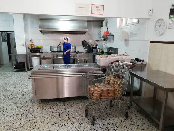 Combatir las colas del hambre en Huelva