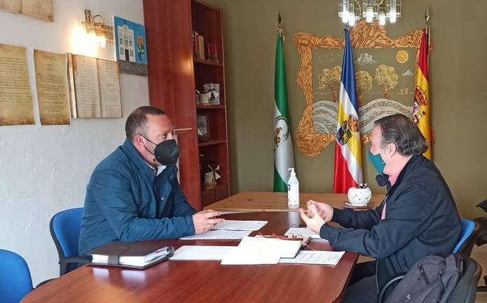 El Ayuntamiento de San Silvestre ofrecerá ayudas directas a sus empresarios