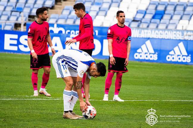 De dejar 100.000 euros al Recre a irse libre al Deportivo