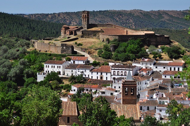 Almonaster la Real entra a formar parte del Corredor Biológico Mundial