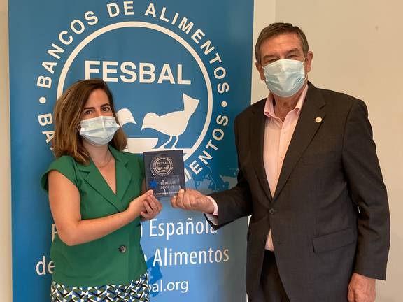 Cepsa recibe el reconocimiento de FESBAL por su apoyo a los Bancos de Alimentos durante el Covid