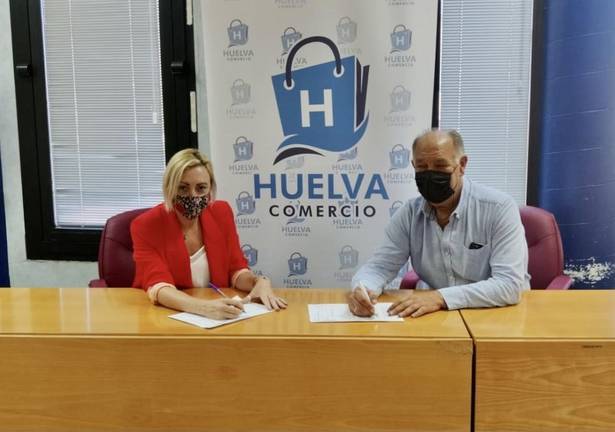 El Ayuntamiento invita a los comercios de la ciudad a sumarse a las ‘tarjetas monedero’