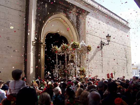 Ayuntamiento y Hermandades de Lepe acuerdan suspender las fiestas patronales