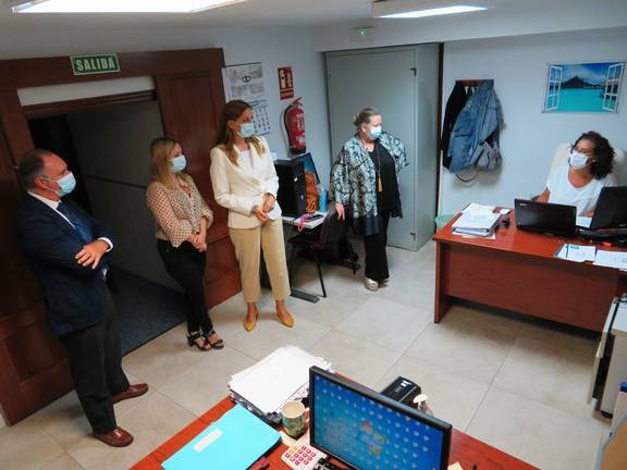 Empleo reconoce la labor de COCEMFE Huelva para la inserción de personas con discapacidad