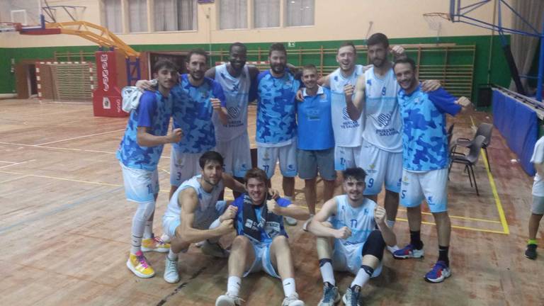 El Ciudad de Huelva sigue pasando la aspiradora (69-89)