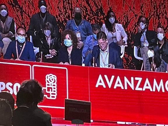 María Eugenia Limón encabeza la delegación onubense del Congreso socialista