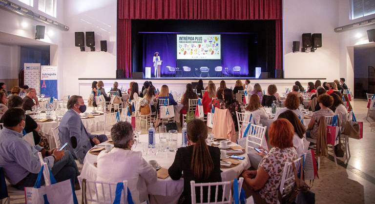Un centenar de mujeres empresarias de España y Portugal se dan cita en el Foro Intrépida Plus
